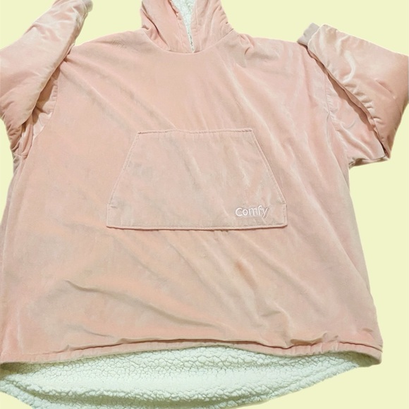 Finn Comfort Sweaters - 44D-Sherpa-lined wearable blanket hoodie, The Comfy Original P2P-37” ,L 38”